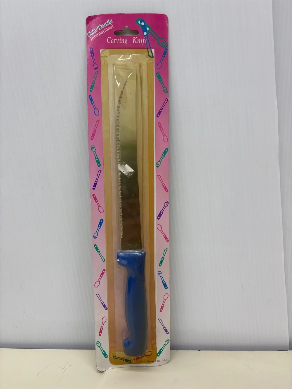 Carving Knife with Blue Handle - Classic Kitchen Cutlery